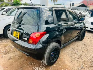 Toyota IST 2004 Black