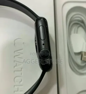 Apple Watch Series 4 44mm [Brand New]
