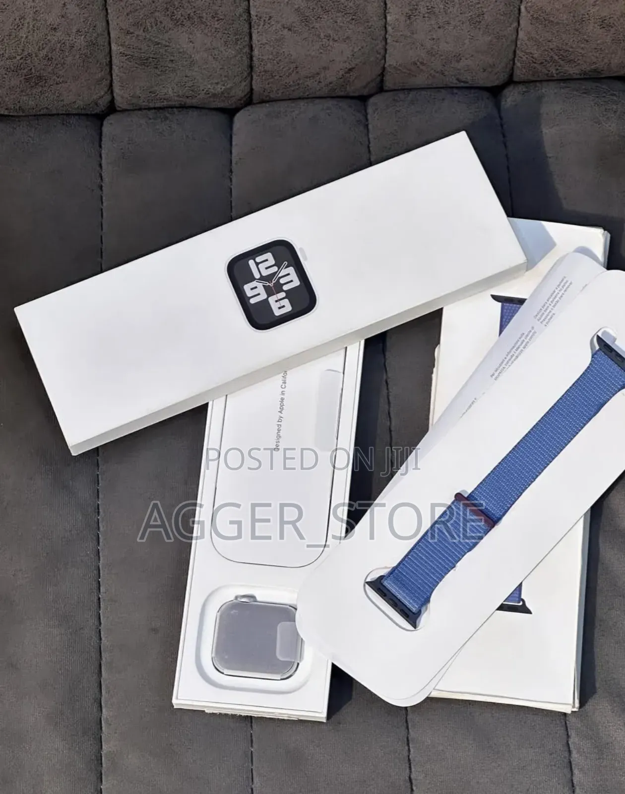 Apple Watch Series Se2 40mm. [Brand New]