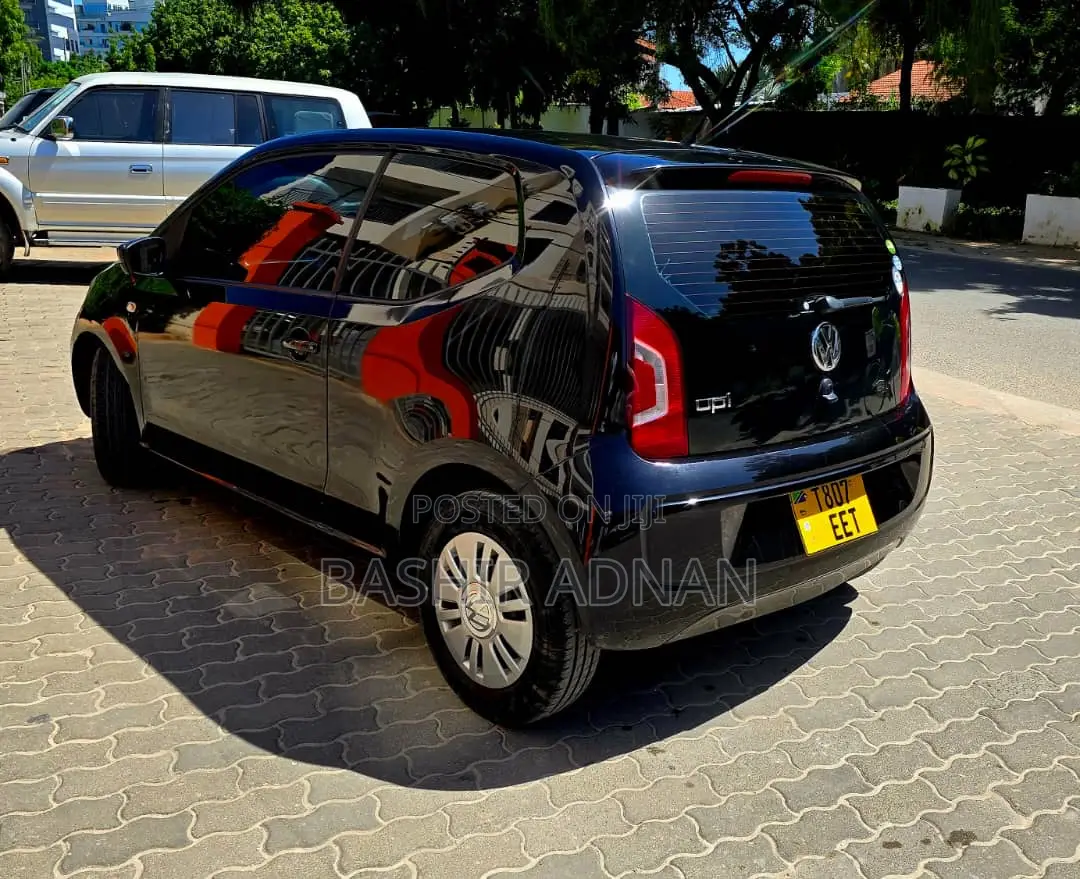 Volkswagen Up 2014 Black