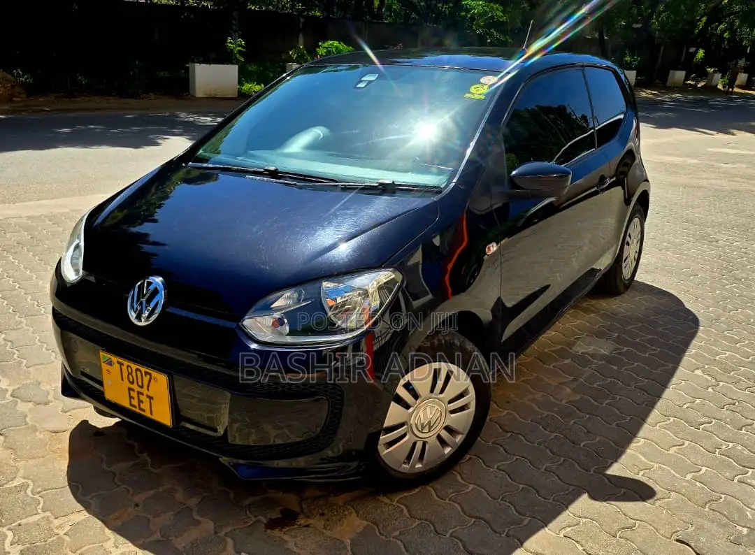 Volkswagen Up 2014 Black