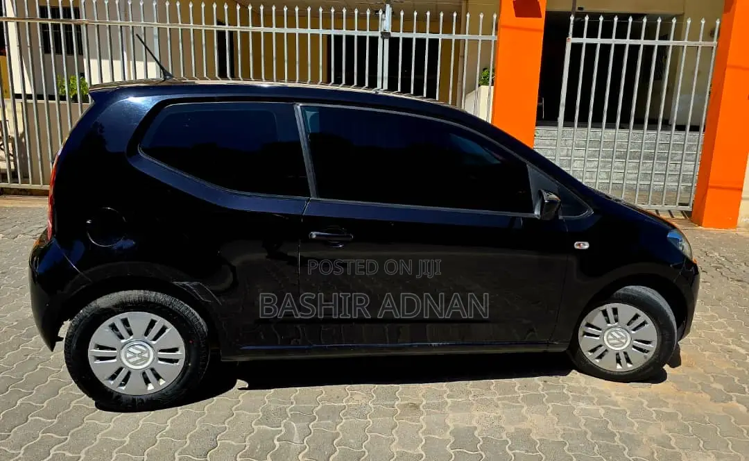 Volkswagen Up 2014 Black
