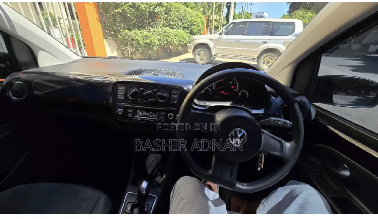 Volkswagen Up 2014 Black