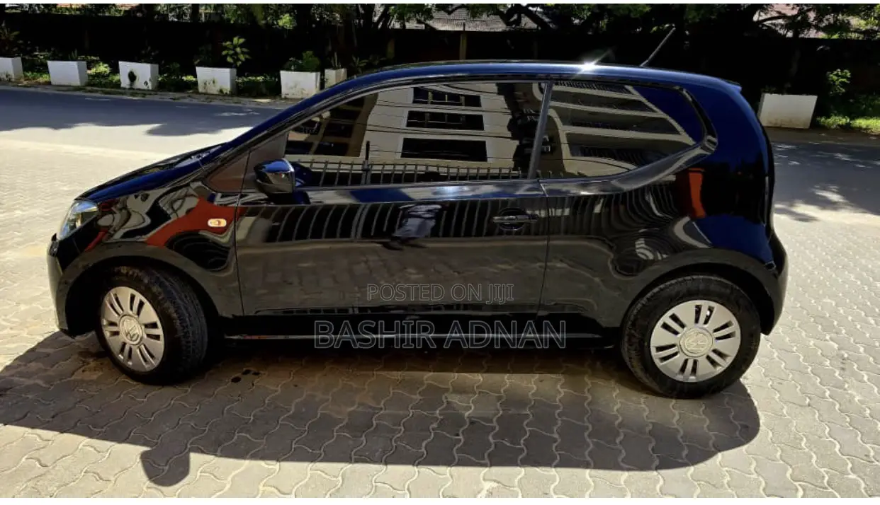 Volkswagen Up 2014 Black