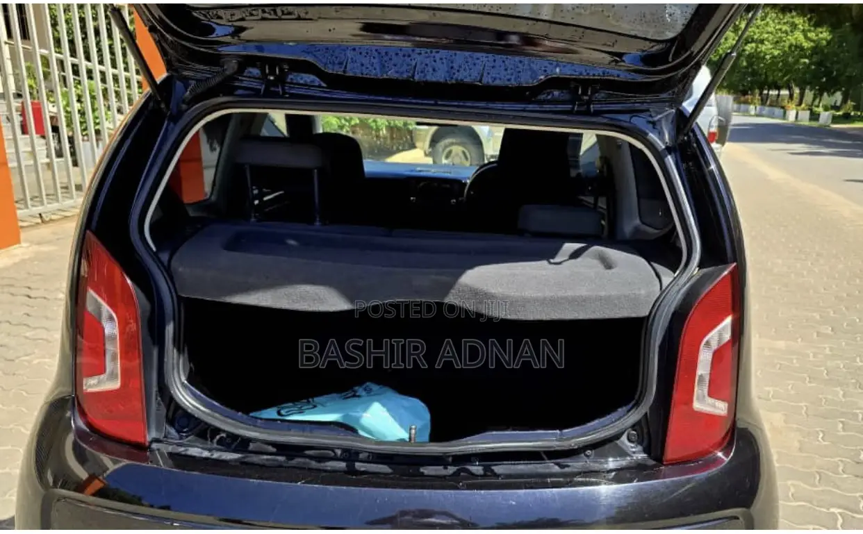 Volkswagen Up 2014 Black