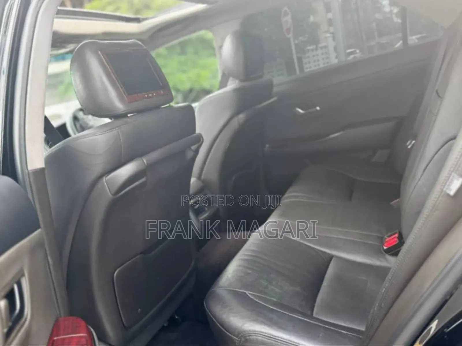 Toyota Crown 2010 Black