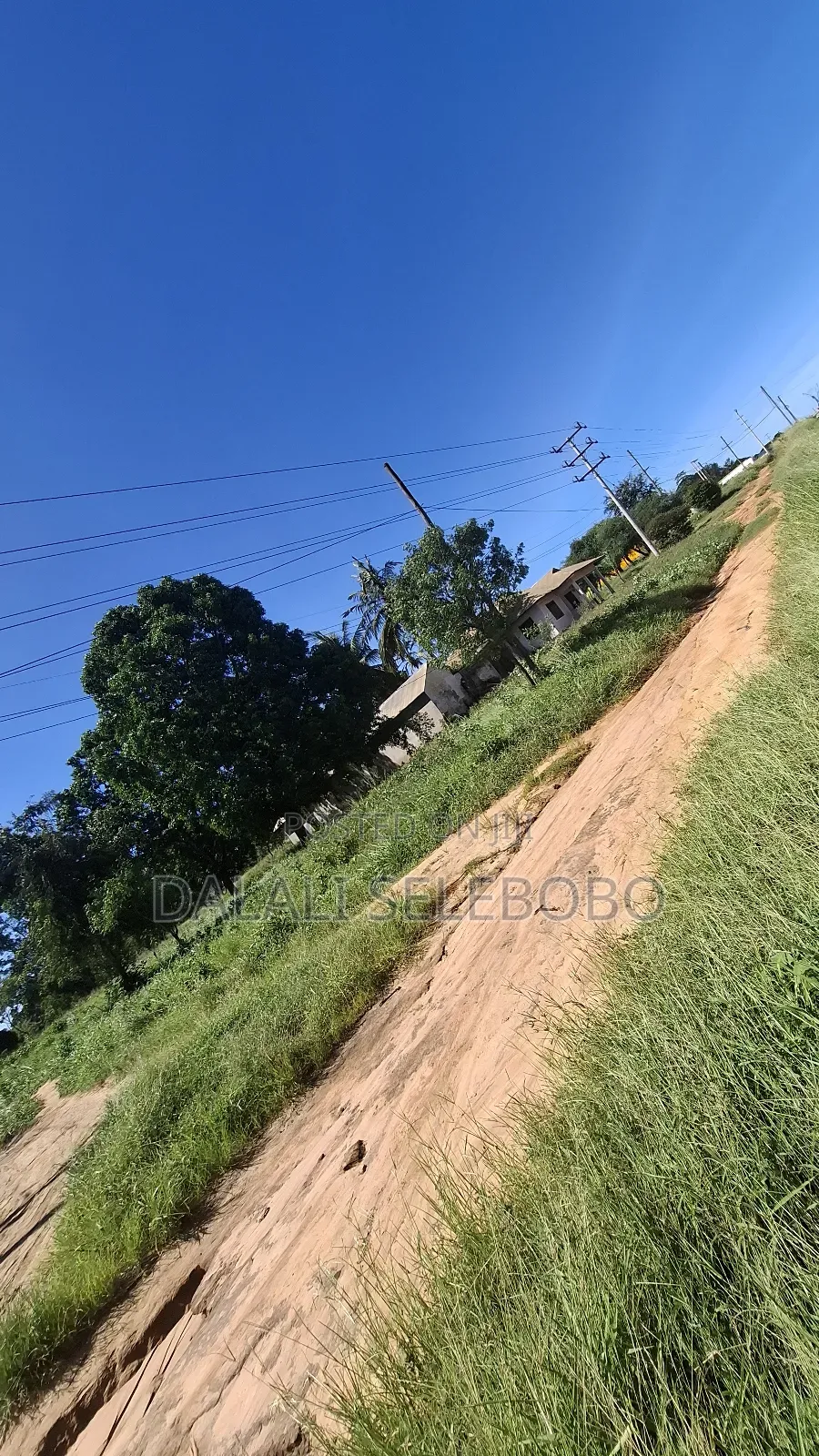 8hector It Look at Tarmac Main Road Very Nice Area