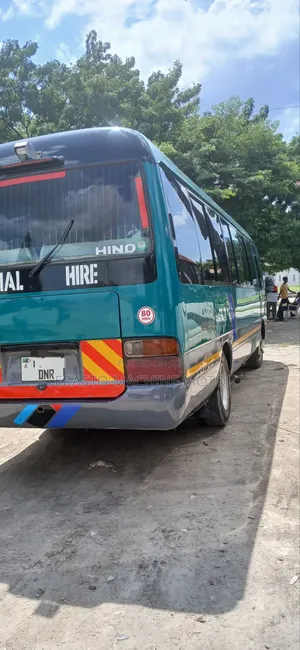 Toyota Coaster 1999