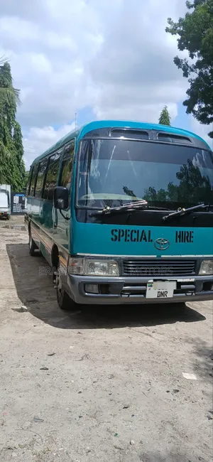 Toyota Coaster 1999
