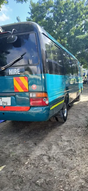 Toyota Coaster 2000