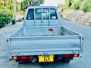 Toyota TownAce 2003 Silver