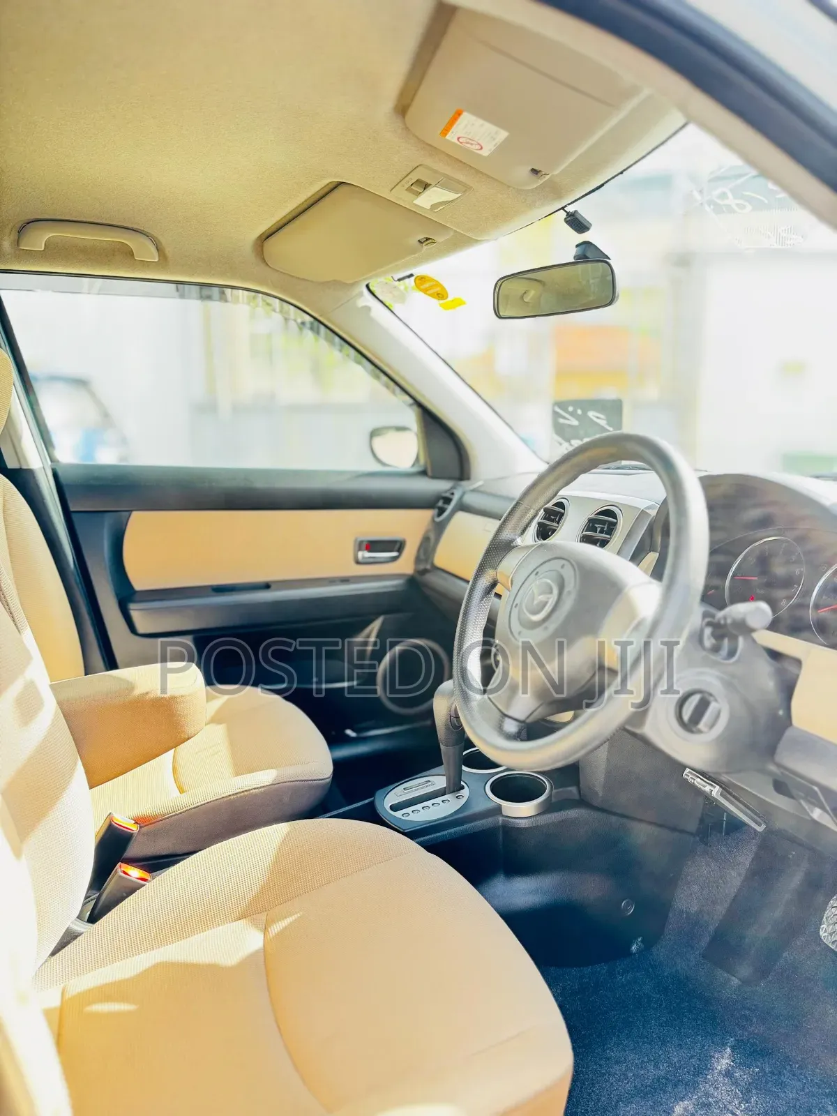 Mazda Verisa 2005 Blue
