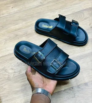 Sandals for the Classic Mens