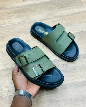 Sandals for the Classic Mens