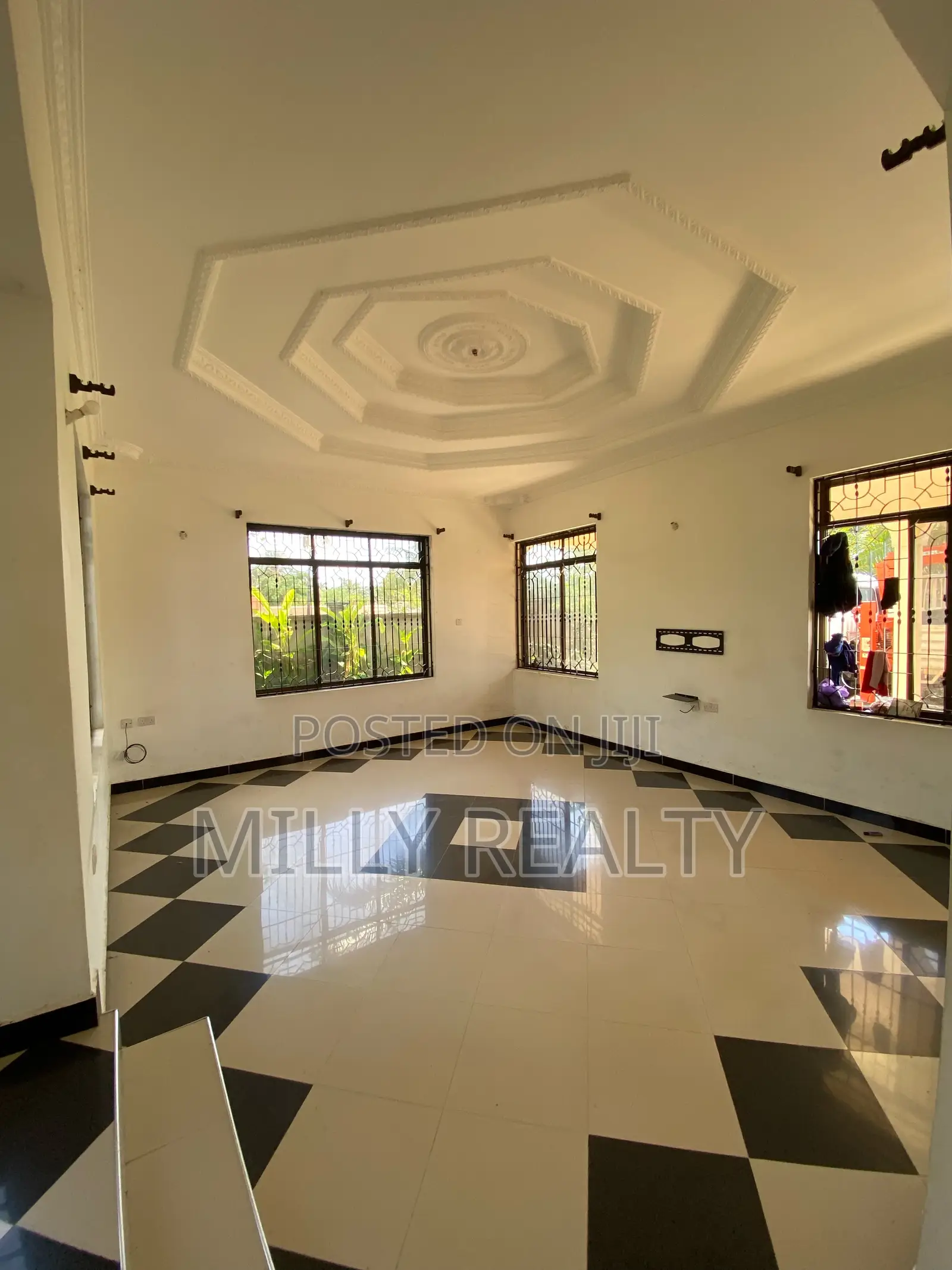 6bdrm House in Bahari Beach Prime, Kunduchi for sale