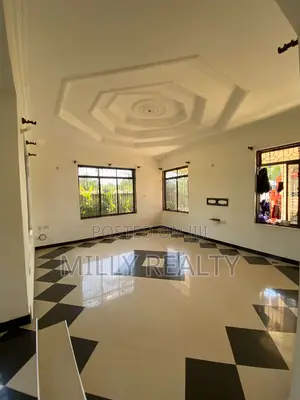 6bdrm House in Bahari Beach Prime, Kunduchi for sale