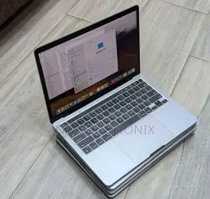 Laptop Apple MacBook Pro 2020 16GB Intel Core I7 SSD 512GB