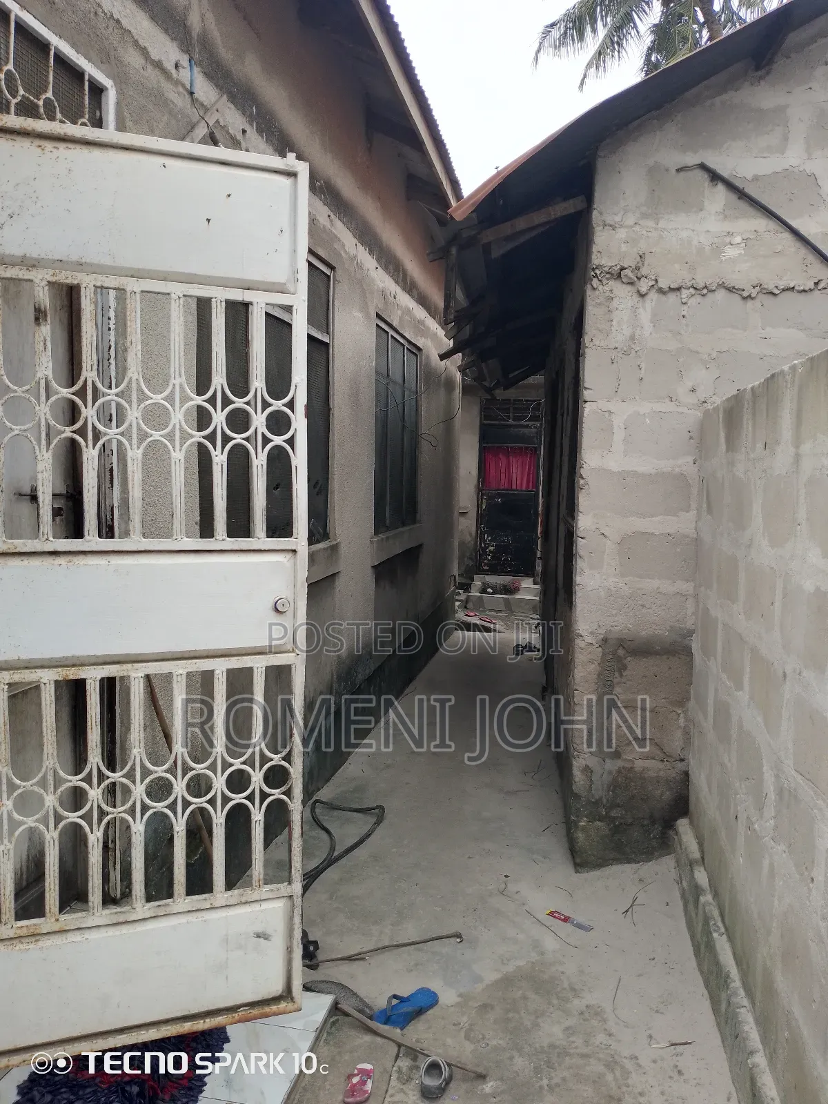 13bdrm Apartment in Tanzania Daresalaam, Ilala for sale