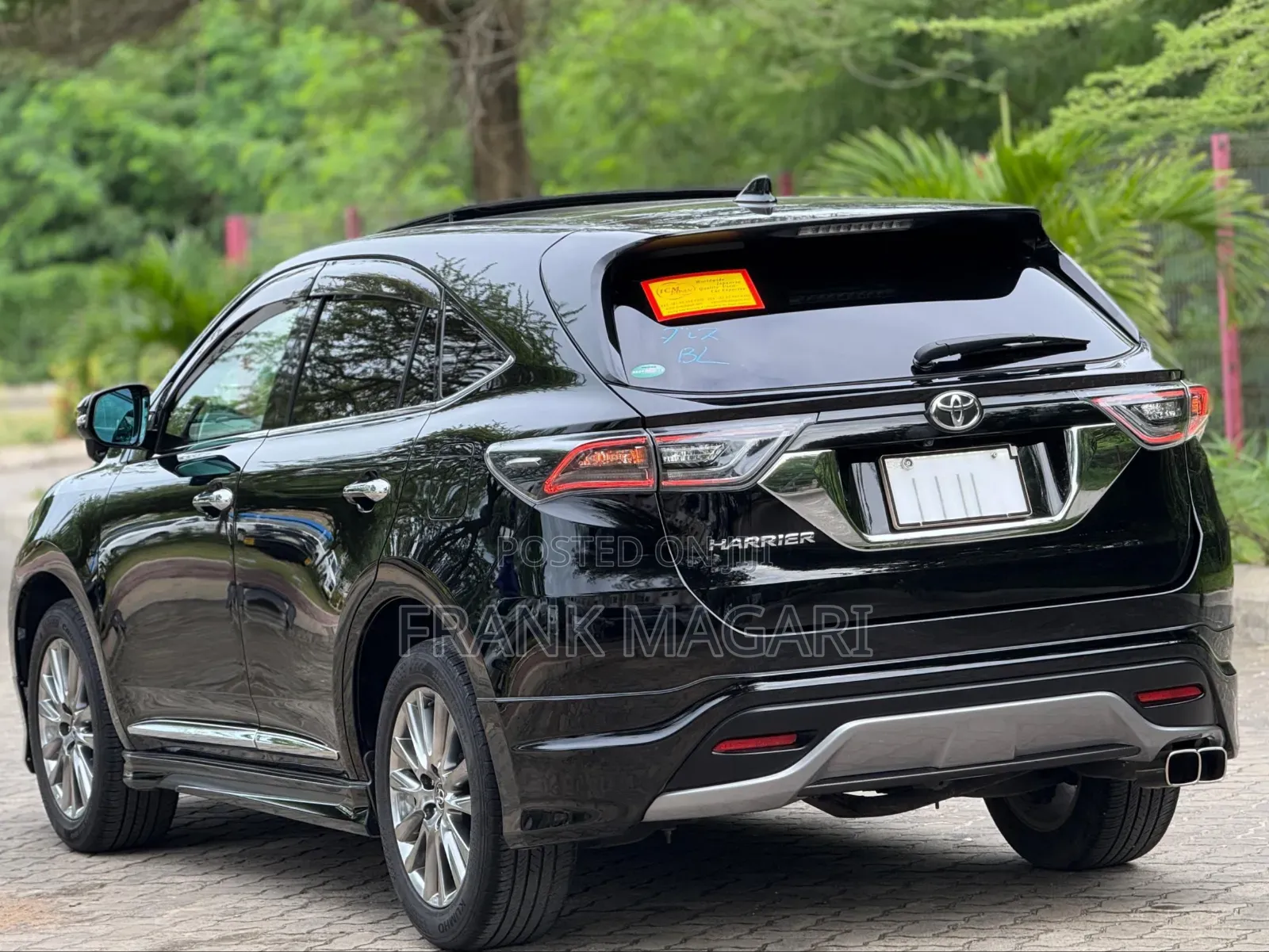 Toyota Harrier 2.0 2015 Black
