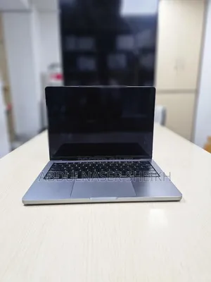 Laptop Apple MacBook Pro 2021 M1 32GB Apple M1 Pro SSD 512GB