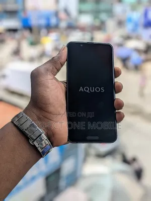 Sharp Aquos Sense 3 SHV45 64 GB