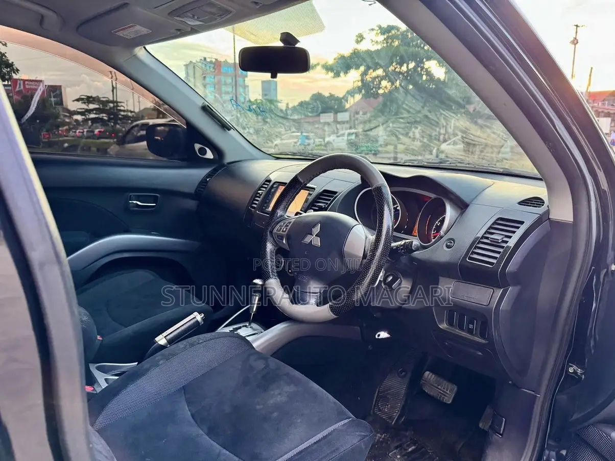 Mitsubishi Outlander 2008 Black