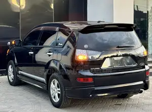 Mitsubishi Outlander 2008 Black