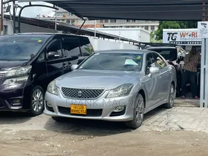 Toyota Crown 2008 Silver