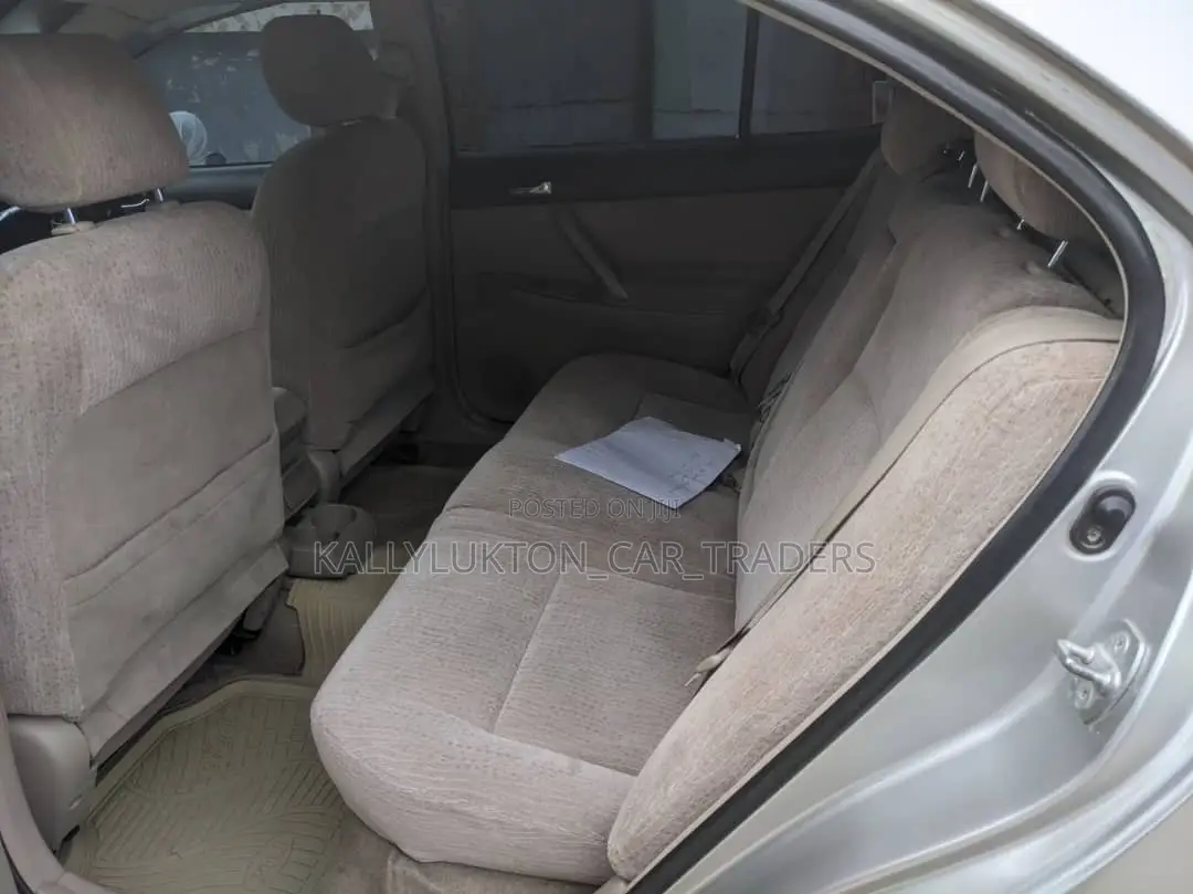 Toyota Premio 2005 Silver