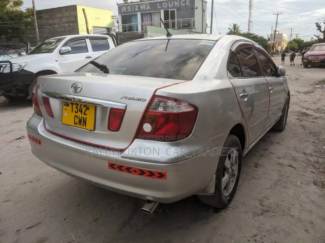Toyota Premio 2005 Silver
