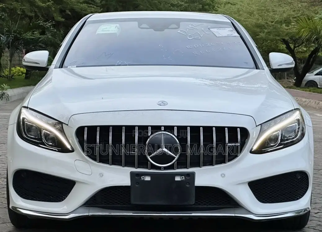 Mercedes-Benz C-Class 2015 White