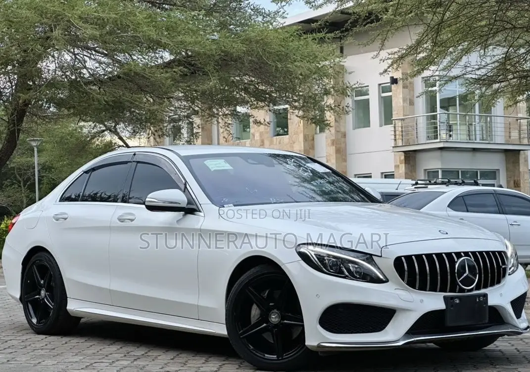 Mercedes-Benz C-Class 2015 White