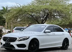 Mercedes-Benz C-Class 2015 White