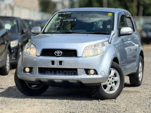 Toyota Rush 2009 Silver