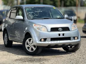Toyota Rush 2009 Silver