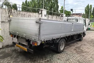 Mitsubishi Canter Long Base