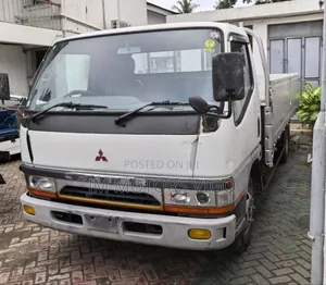Mitsubishi Canter Long Base