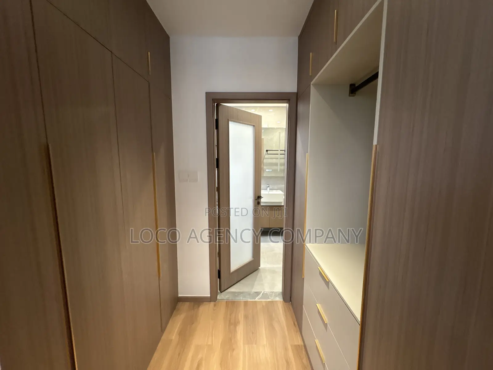 Furnished 3bdrm Apartment in Trusted Real Estate, Oyster Bay for rent