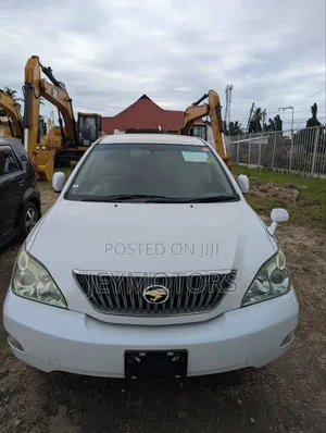 Toyota Harrier 2006 White