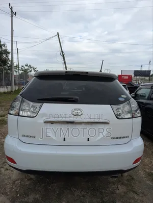Toyota Harrier 2006 White