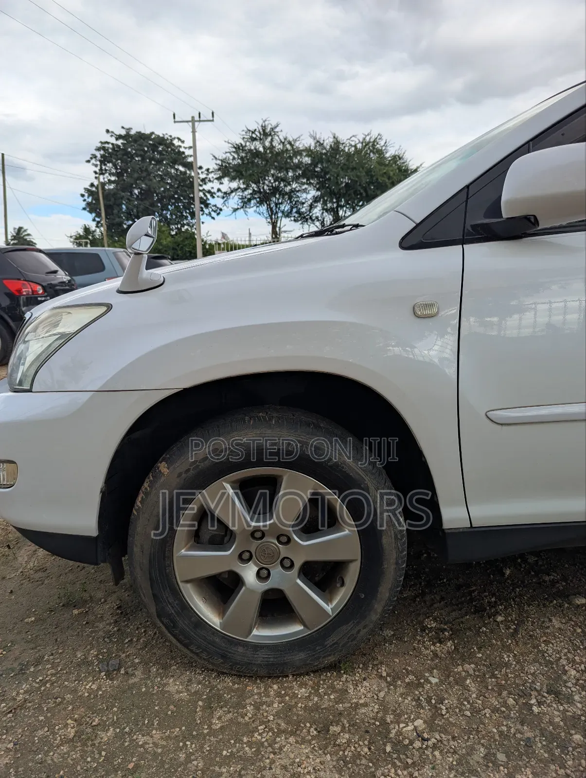 Toyota Harrier 2006 White