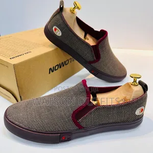 Classically Leather Simpos