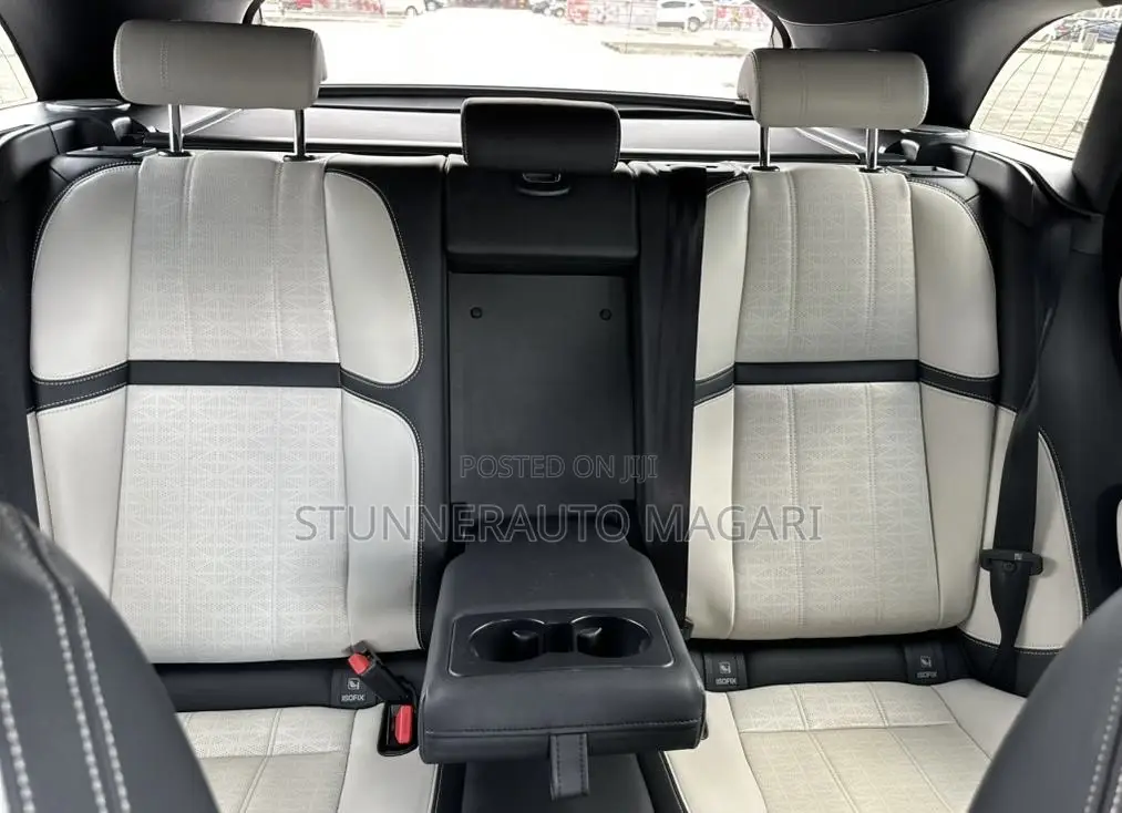 Land Rover Range Rover Velar 2018 Black
