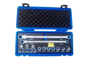 Adjustable Ratchet Wrench Exploit 17psc/ Universal Ratchet