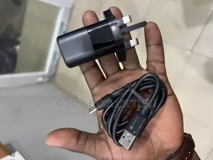 Admos Type C Charger
