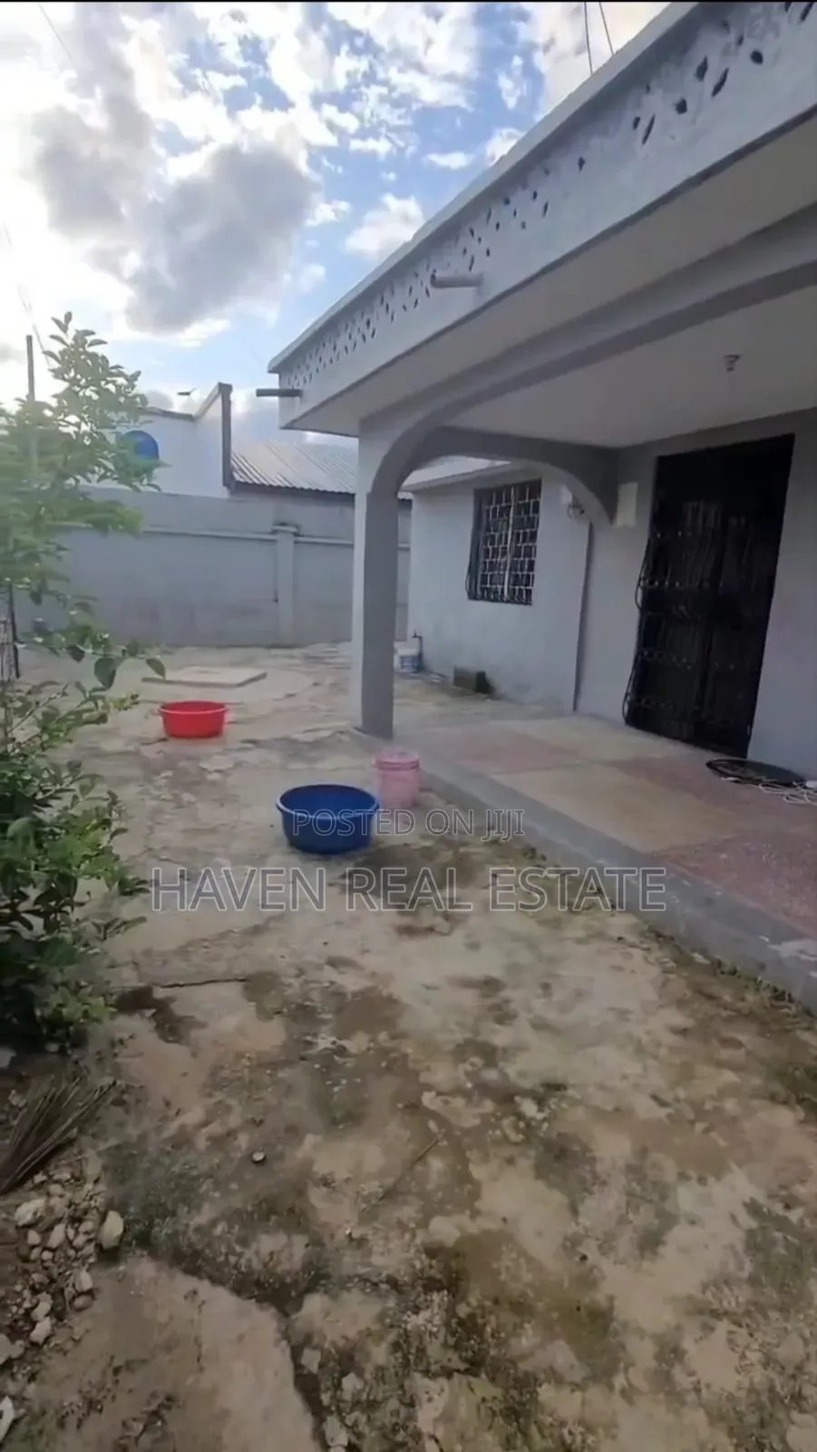 3bdrm House in Sinza for sale