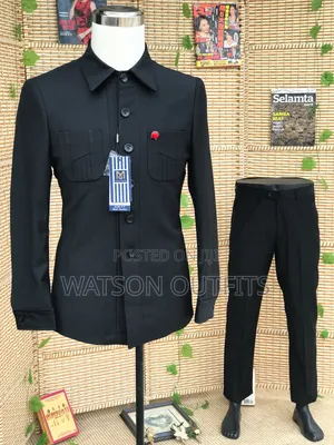 Maligan Black Suits in Safari Mode