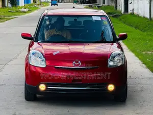 Mazda Verisa 2010 Red
