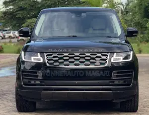 Land Rover Range Rover Vogue 2015 Black