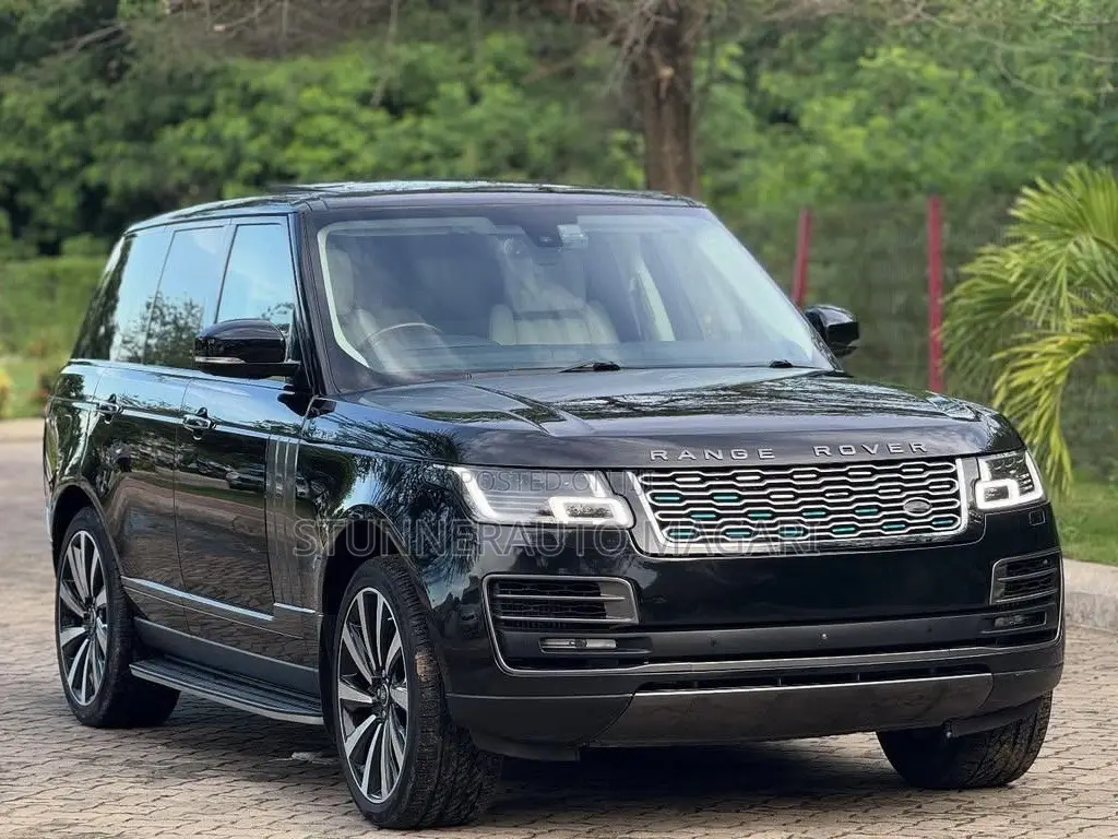 Land Rover Range Rover Vogue 2015 Black